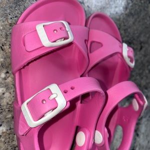 Kid Birkenstock shoes